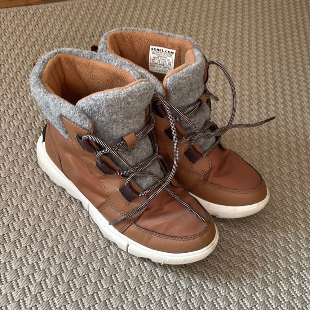 EUC Sorel Waterproof Brown and Gray Boots